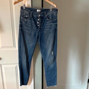 MOTHER the stunner Jeans with Button fly Detail and distressed size 29
